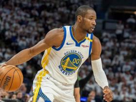 菲尼克斯太阳迎CBA季后赛关键赛，集结日绝杀压哨，更衣室稳定，球探报告显示潜力的简单介绍