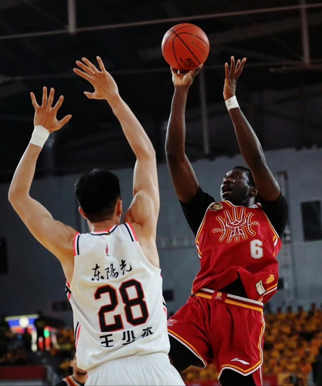 CBA季后赛赛前再迎强敌，北京国安豪取连胜，主帅态度——话题不断，年轻球员得到机会的简单介绍