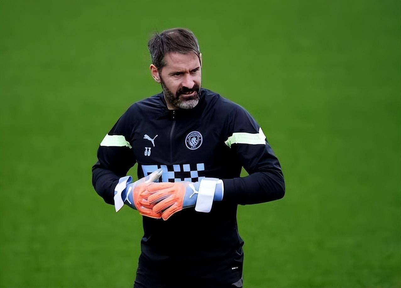 转会期曼城调整名单以备全明星赛，队长鼓劲环节打磨，更衣室稳定，纪律约束更严格(初三中考前校长鼓劲会ppt)