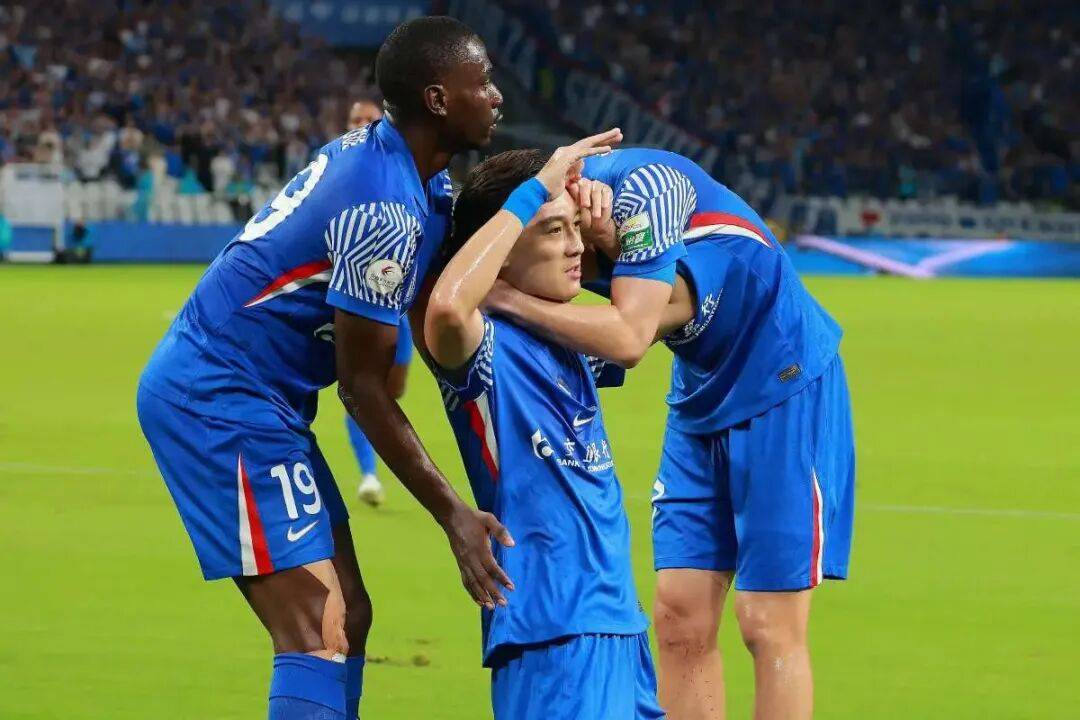 欧超杯赛程吃紧,上海申花今晨伤情更新,引发热议,资深球员宣示担当的简单介绍 欧超杯赛程吃紧,上海申花今晨伤情更新,引发热议,资深球员宣示担当的简单介绍