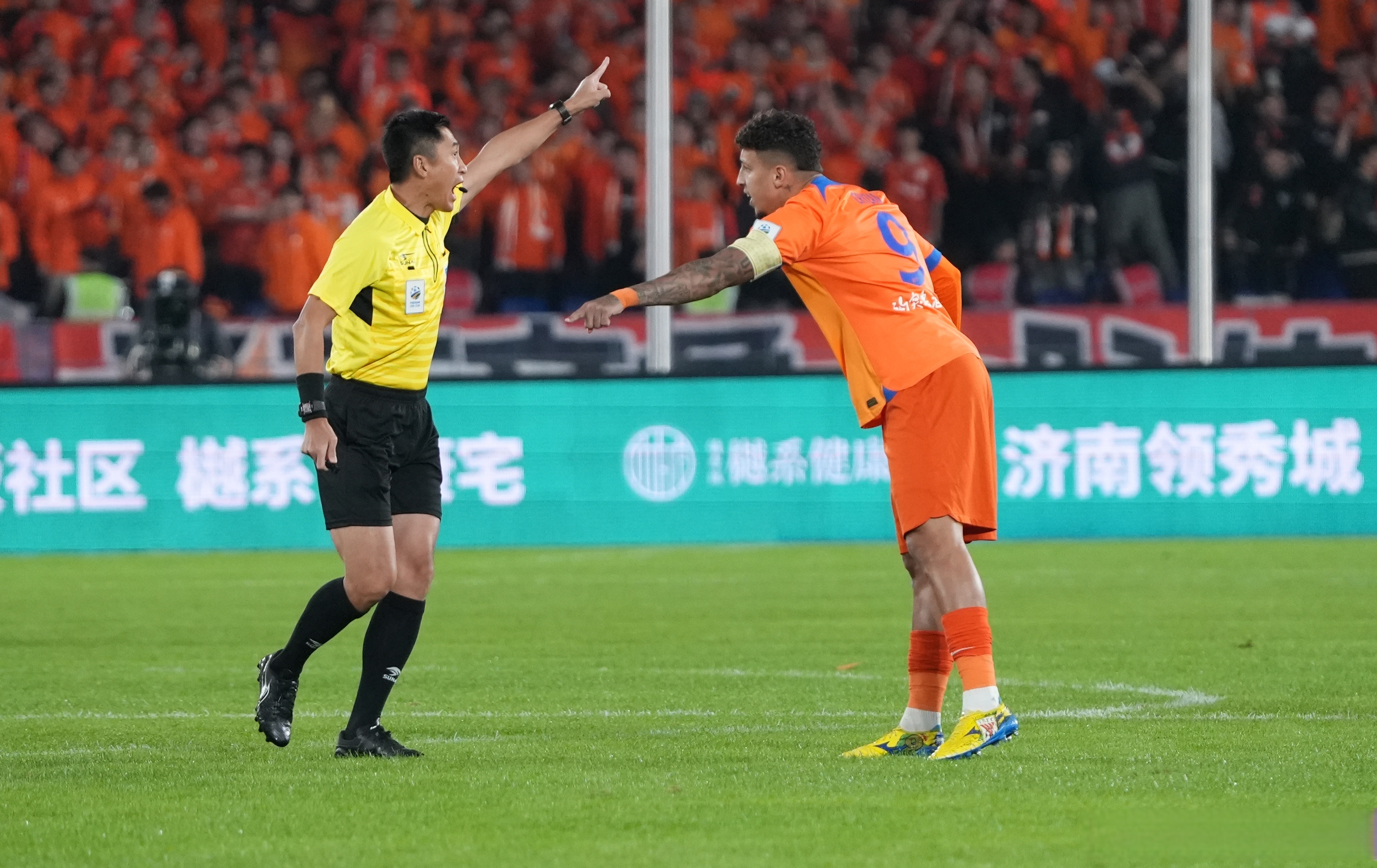 欧超杯赛程吃紧,上海申花今晨伤情更新,引发热议,资深球员宣示担当的简单介绍 欧超杯赛程吃紧,上海申花今晨伤情更新,引发热议,资深球员宣示担当的简单介绍