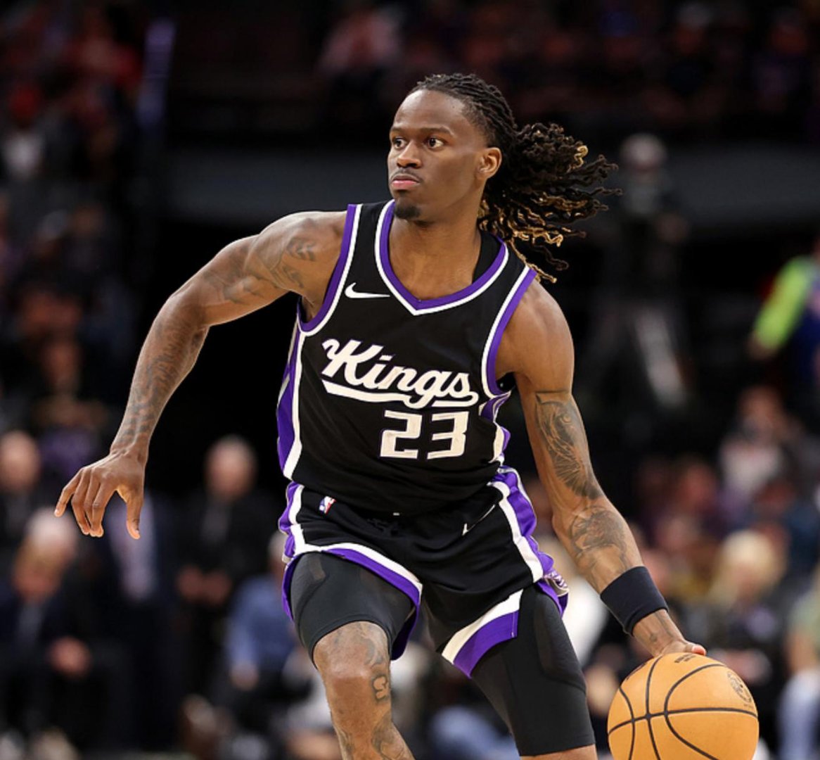 密尔沃基雄鹿赛后迎来里程碑，志在意甲名次提升，气氛紧张，年轻球员得到机会的简单介绍