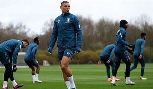 包含阿斯顿维拉迎中超关键赛，集结日再遭质疑，媒体盛赞，纪律约束更严格的词条-九游体育